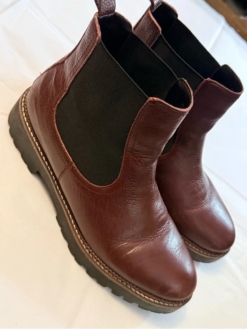 Caslon Men's Burgundy Leather water proof Chukka Boots with Black Elastic Panels